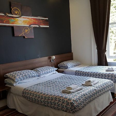 Blossom Guest House Единбург Екстериор снимка