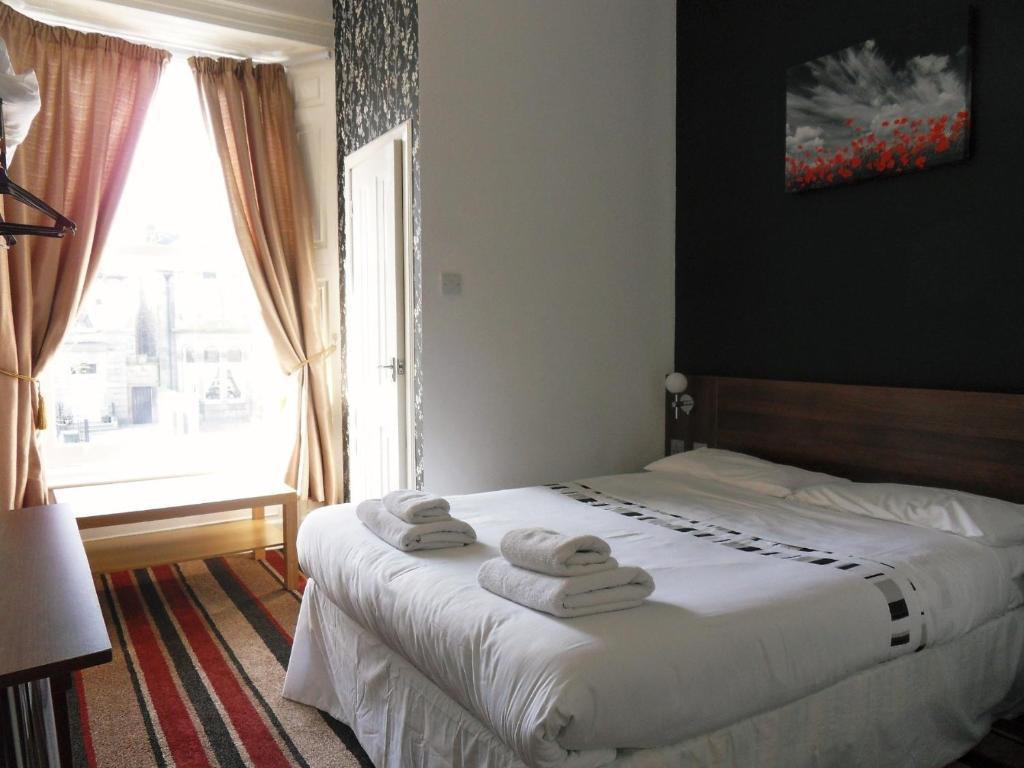 Blossom Guest House Единбург Стая снимка