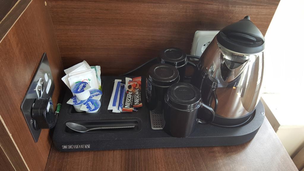 Blossom Guest House Единбург Екстериор снимка