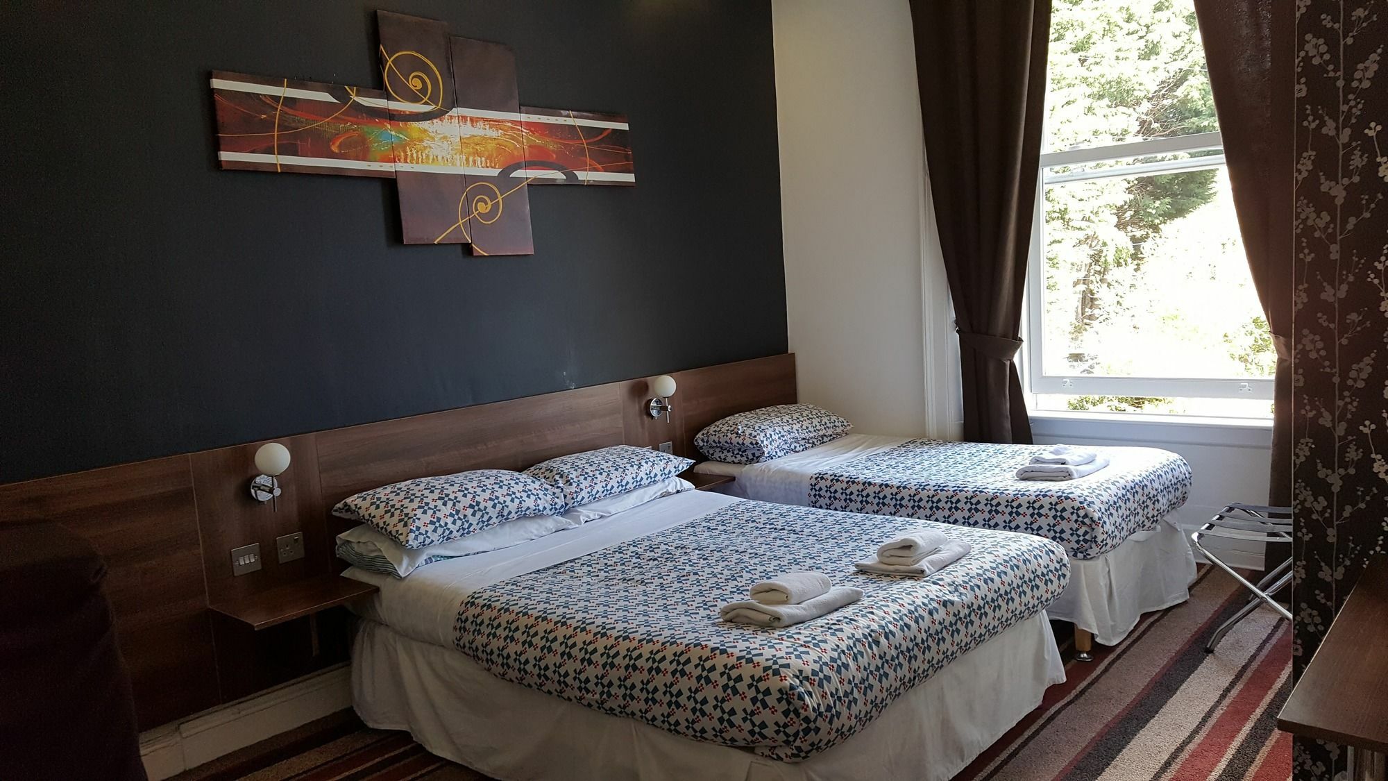 Blossom Guest House Единбург Екстериор снимка