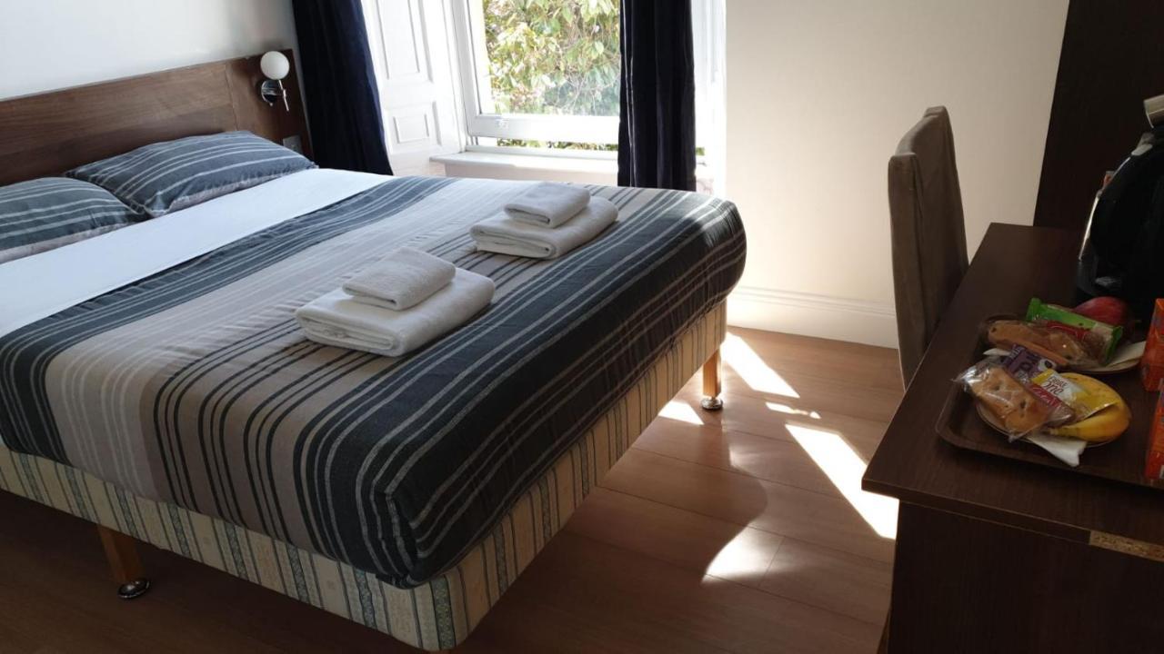 Blossom Guest House Единбург Екстериор снимка